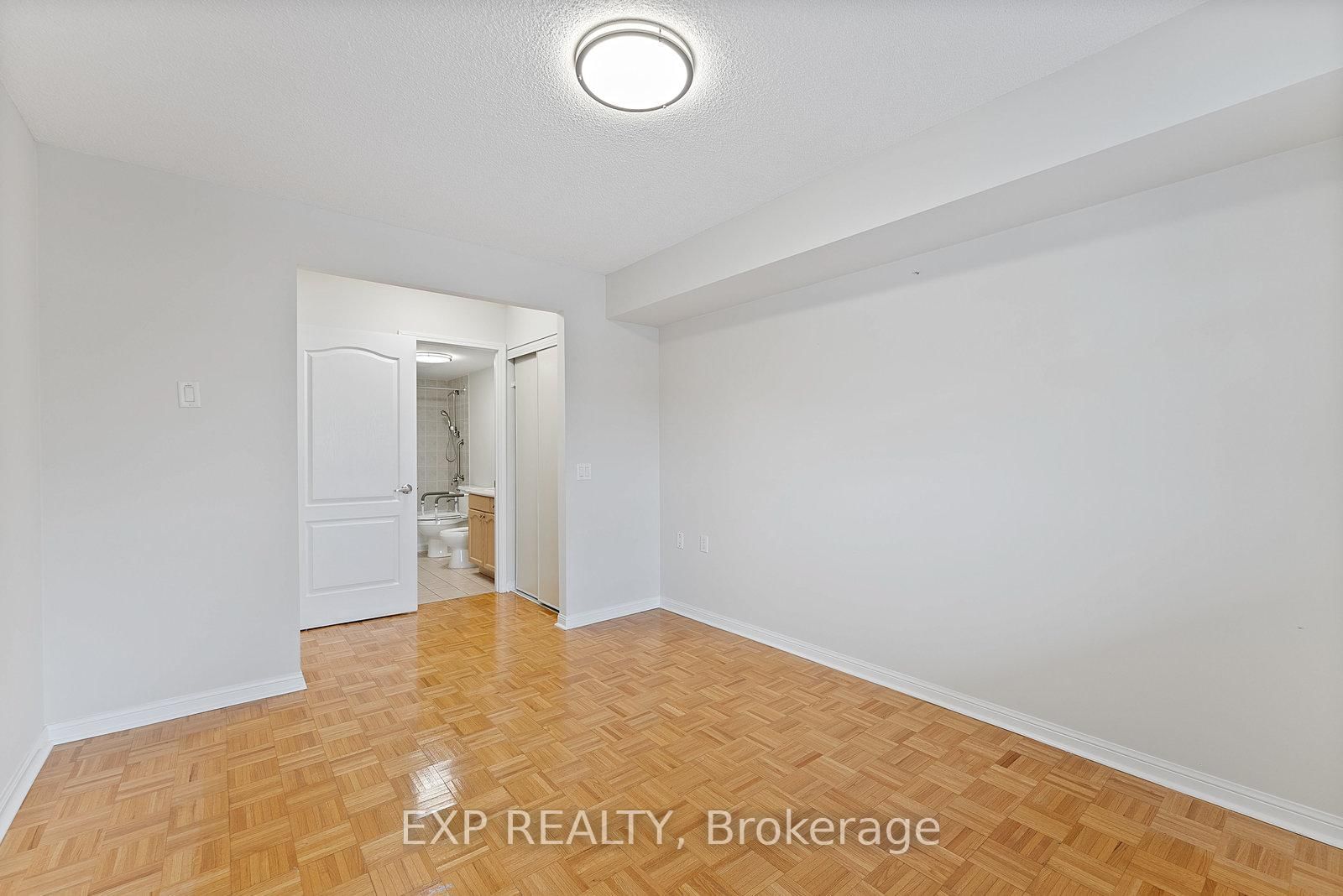 2506 Rutherford Road • #210 • Vaughan, ON photo 19
