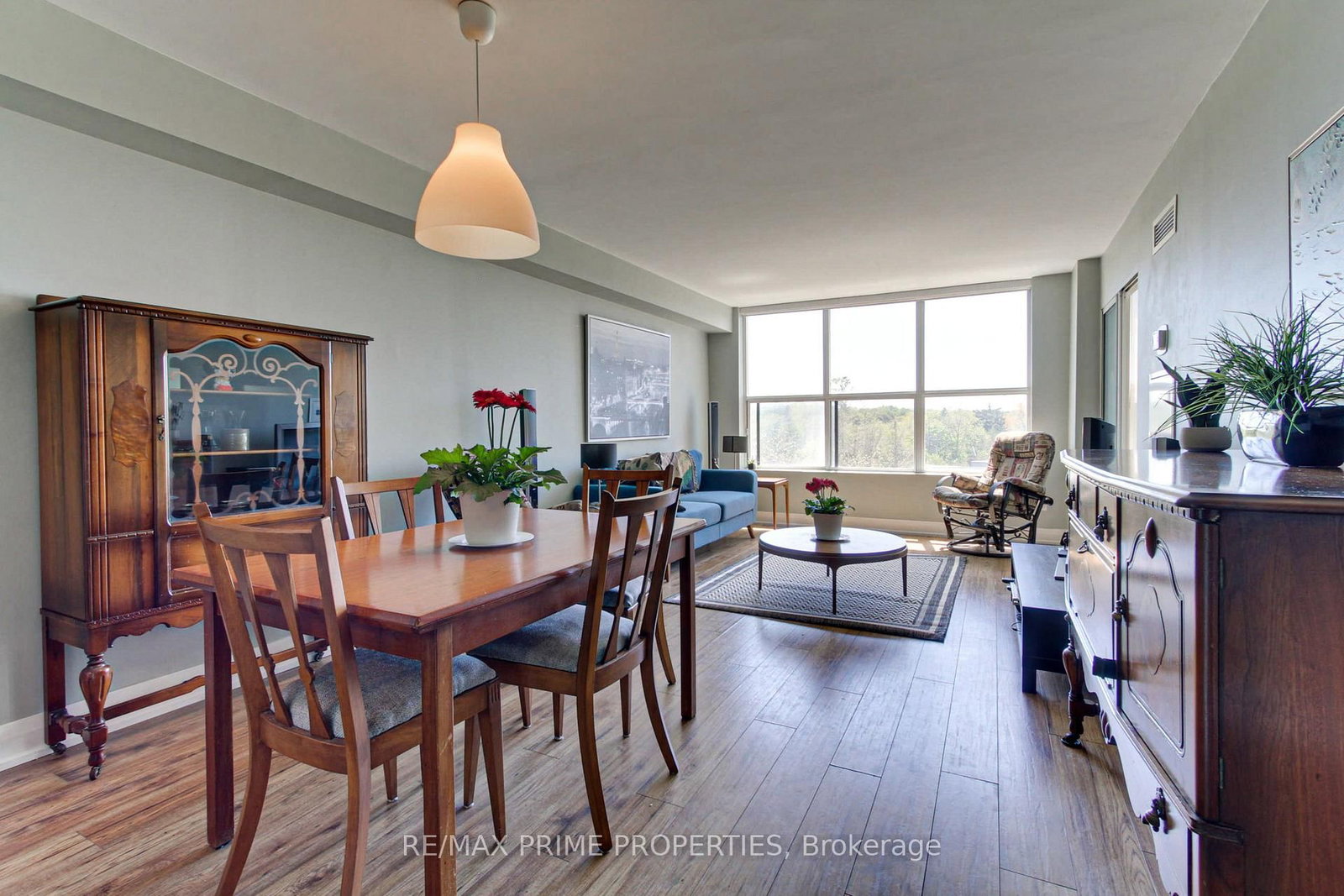 250 Davis Drive • #603 • Newmarket, ON photo 10