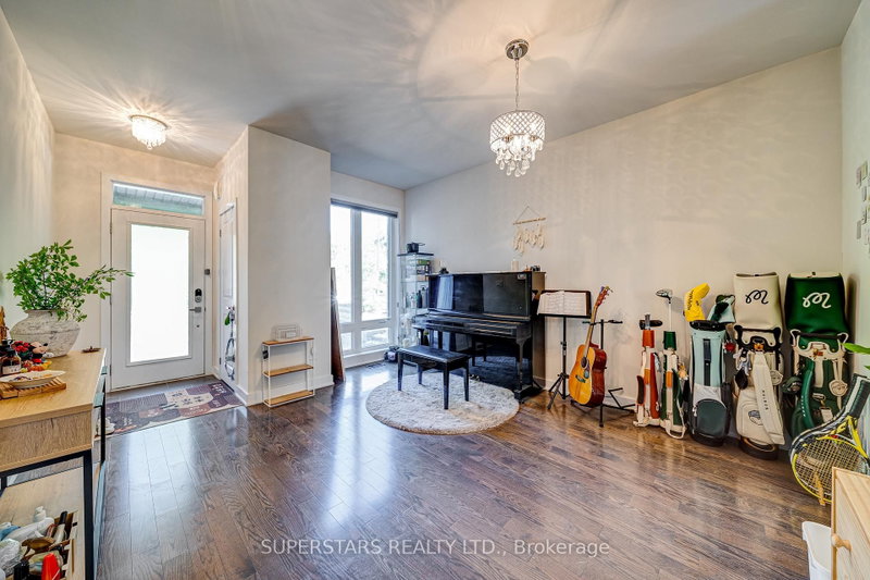 5 Haas Avenue