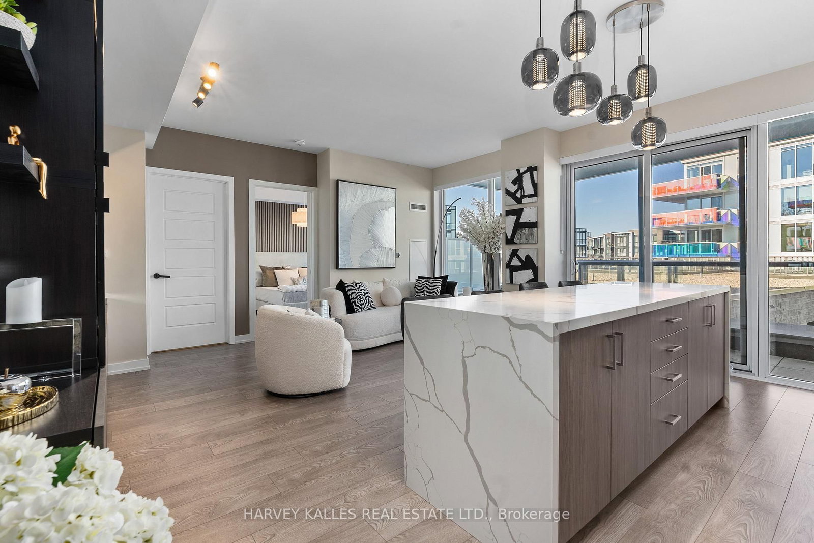 333 Sunseeker Avenue • #303 • Innisfil, ON photo 10