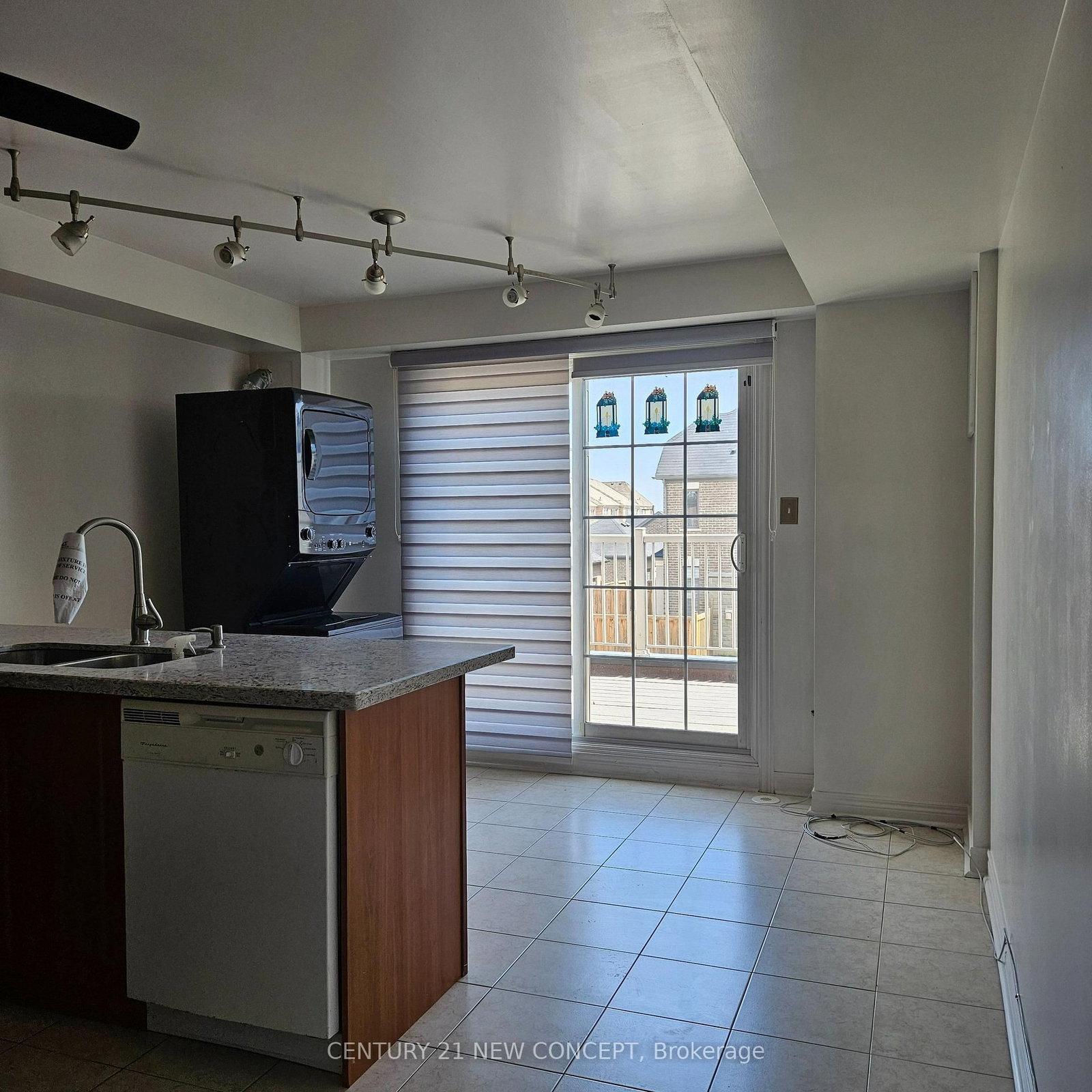 2662 Bur Oak Avenue • Markham, ON photo 9