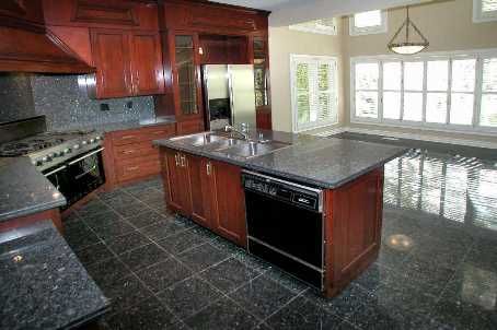 27 Scott Cres, King, L0G1K0 | Image 3