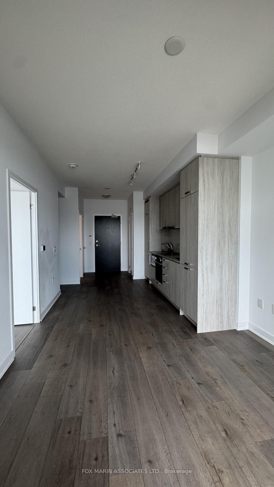 60 Honeycrisp Crescent, Unit 1505