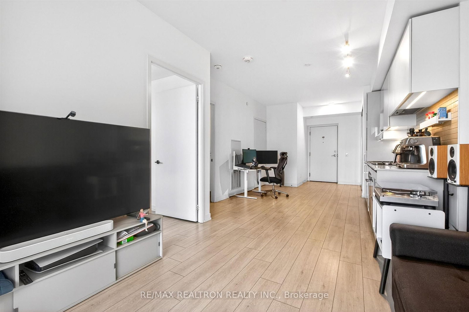 950 Portage Parkway • #5901 • Vaughan, ON photo 14