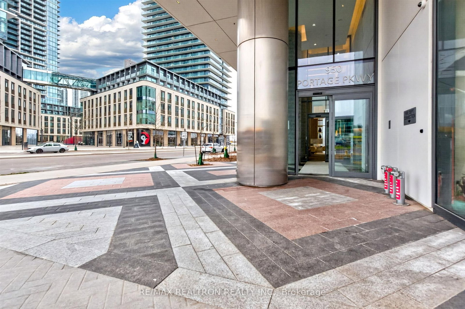 950 Portage Parkway • #5901 • Vaughan, ON photo 2