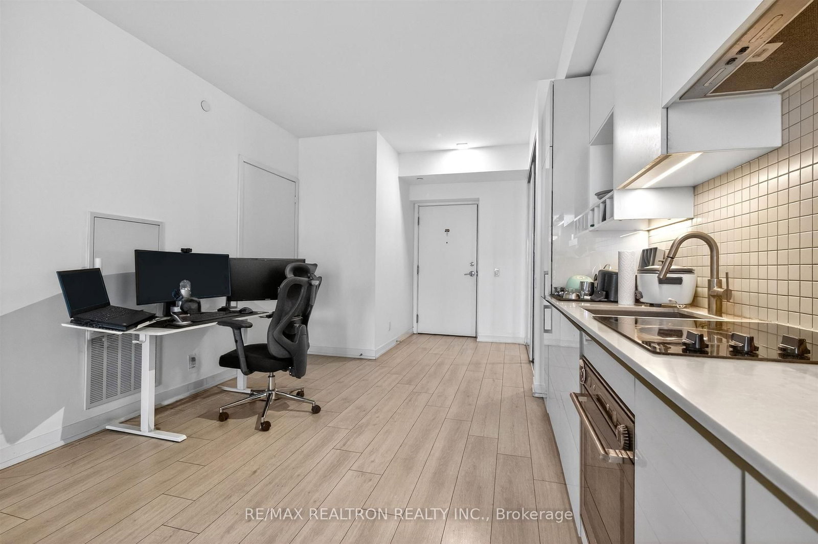 950 Portage Parkway • #5901 • Vaughan, ON photo 8