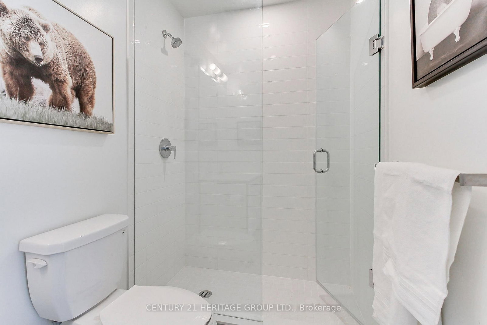 185 Deerfield Road • #503 • Newmarket, ON photo 11