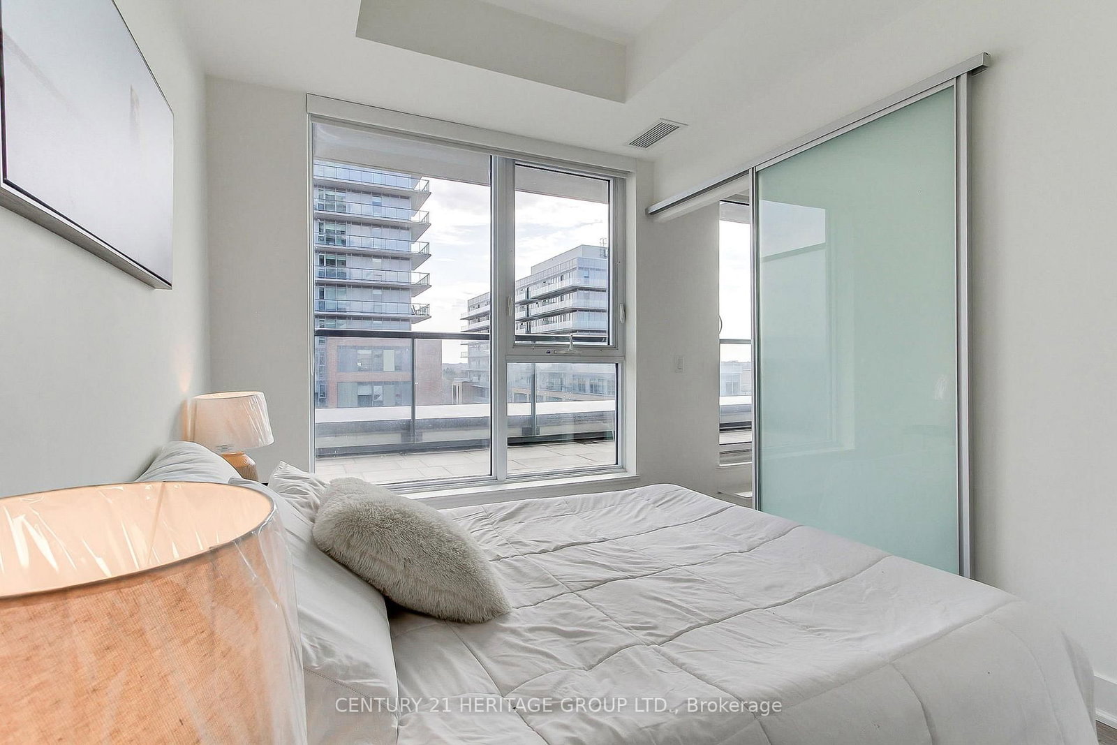 185 Deerfield Road • #503 • Newmarket, ON photo 13