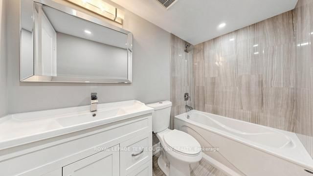 7440 Bathurst Street • #512 • Vaughan, ON photo 12