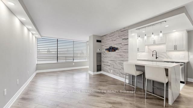 7440 Bathurst Street • #512 • Vaughan, ON photo 8