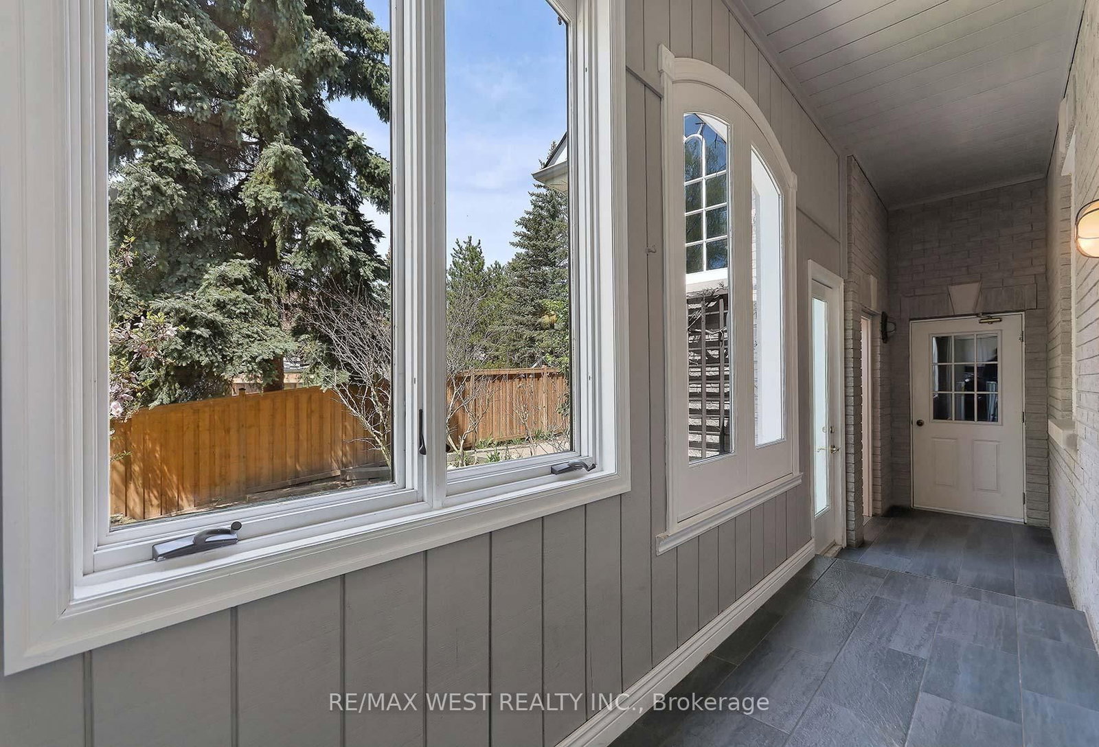 5 Humberview Drive • Vaughan, ON photo 24