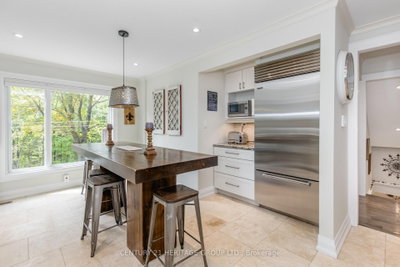 2008 Parkview Ridge • Innisfil, ON photo 7