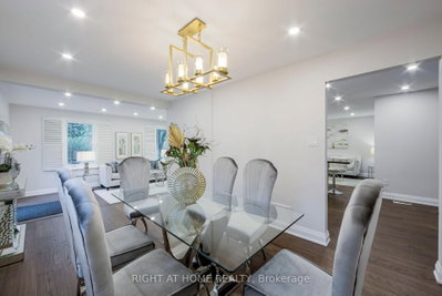 1 Tiffany Gate • Richmond Hill, ON photo 9