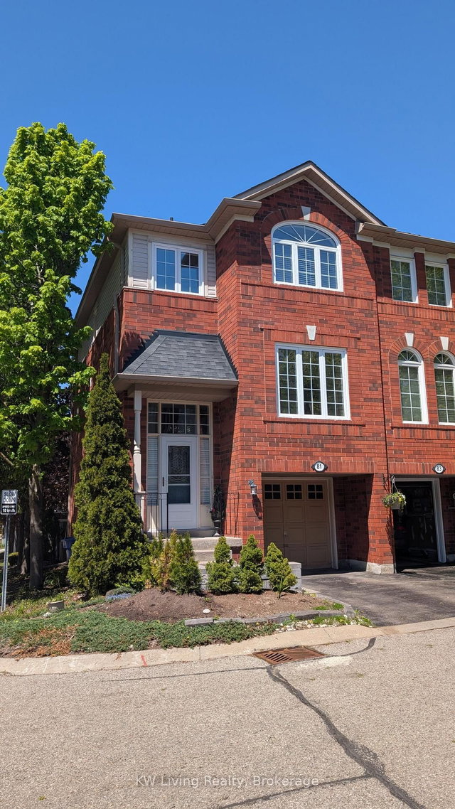 62 - 81 Mosaics Avenue