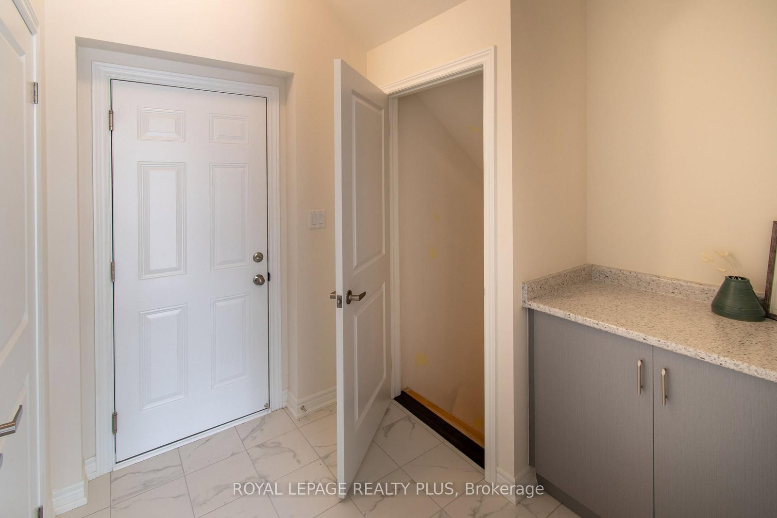 147 Dovedale Drive • Georgina, ON photo 14