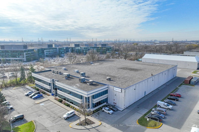 130 South Town Centre Blvd photo 2