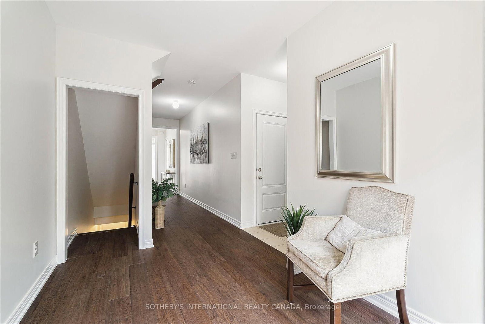 12 Deep River Lane S • Richmond Hill, ON photo 11