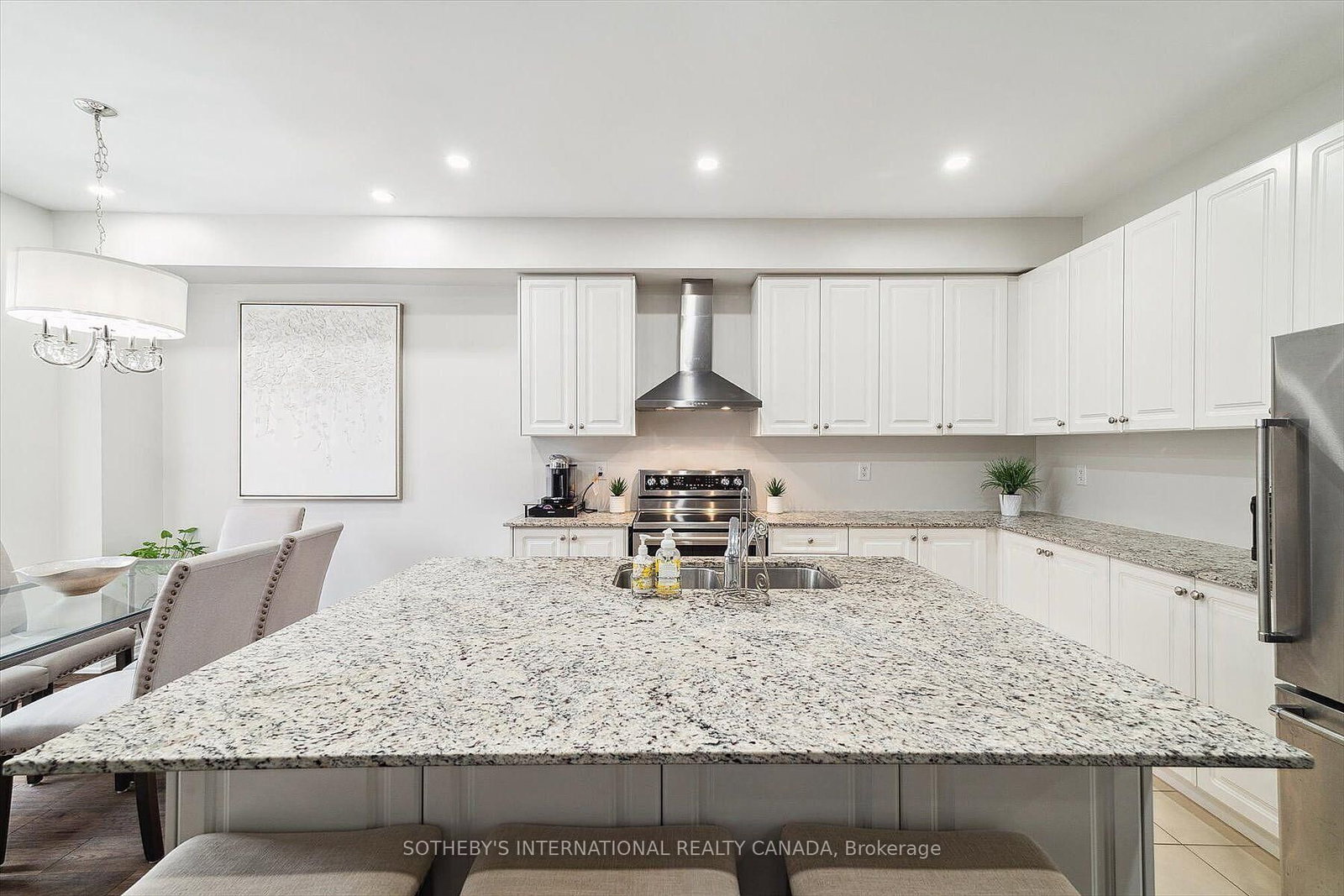 12 Deep River Lane S • Richmond Hill, ON photo 20