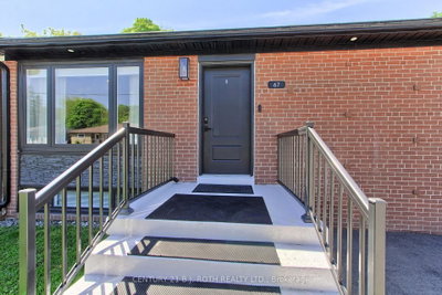 67 Davis Road — photo 4