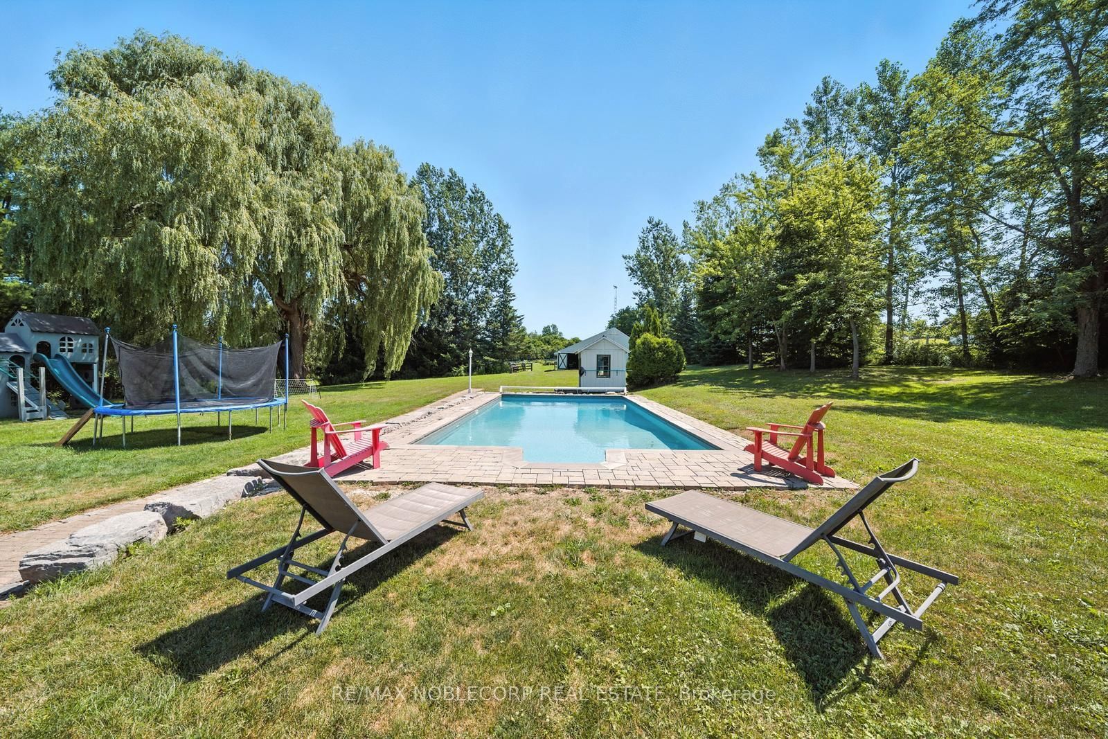 2037 15th Side Road • New Tecumseth, ON photo 37