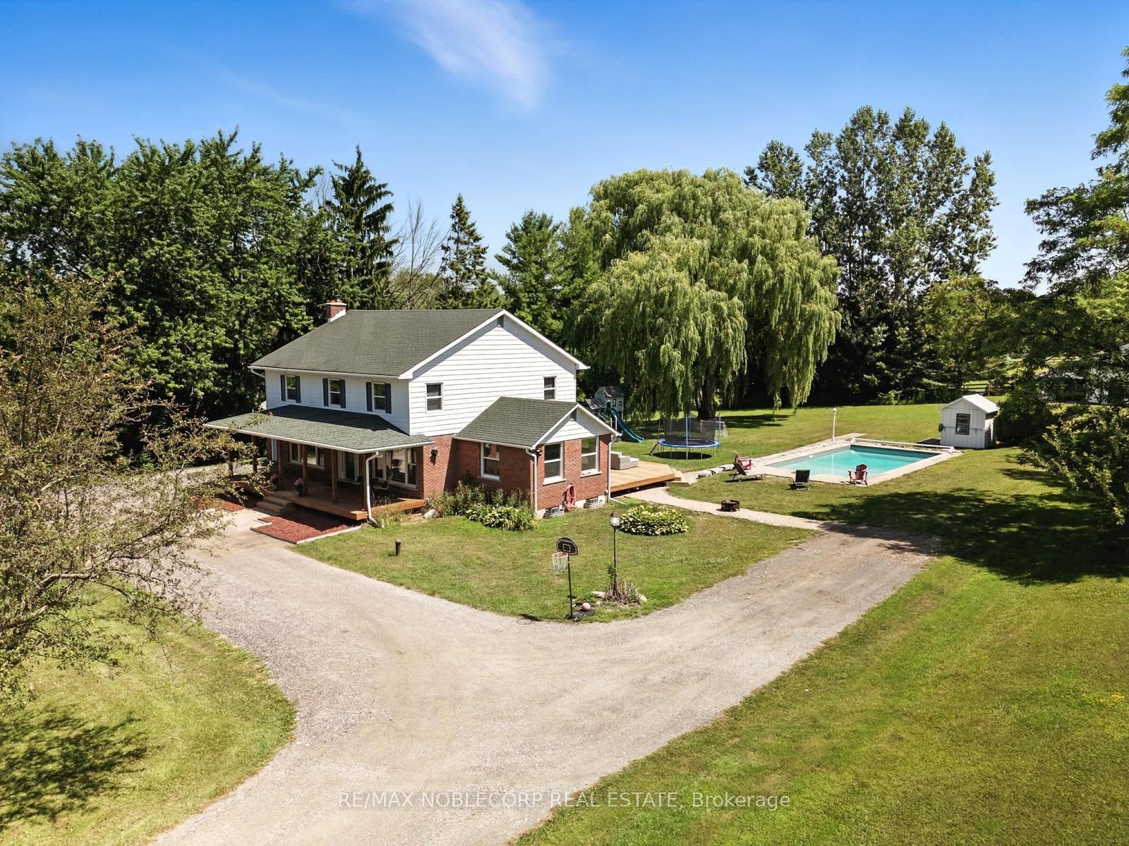 2037 15th Side Road • New Tecumseth, ON photo 6