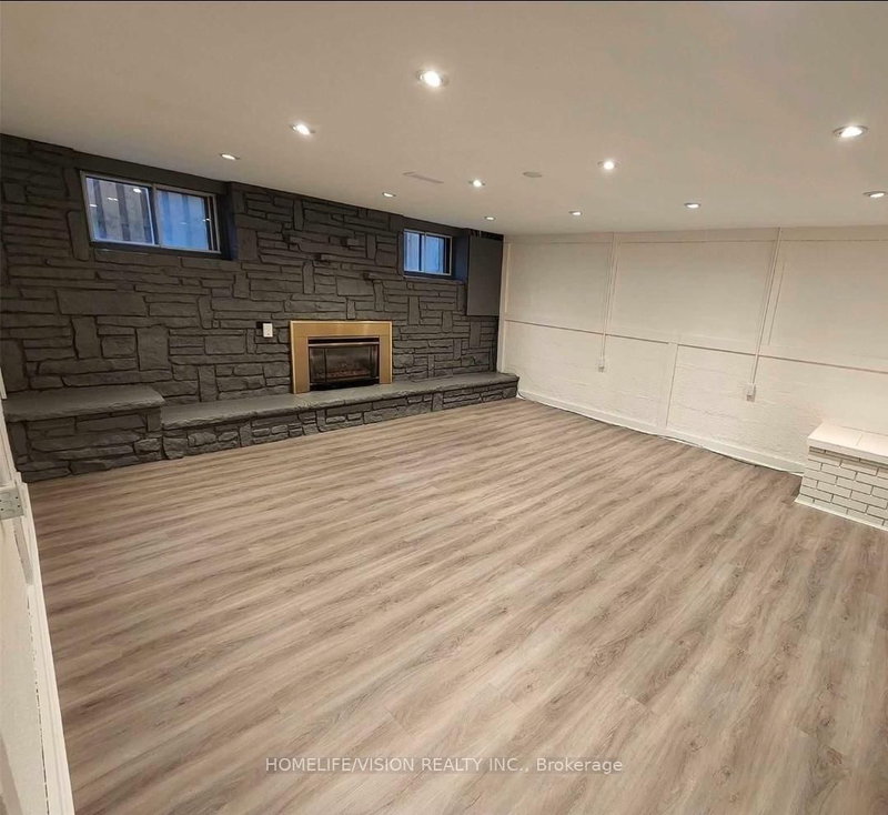 Bsmt - 271 Sussex Ave Avenue