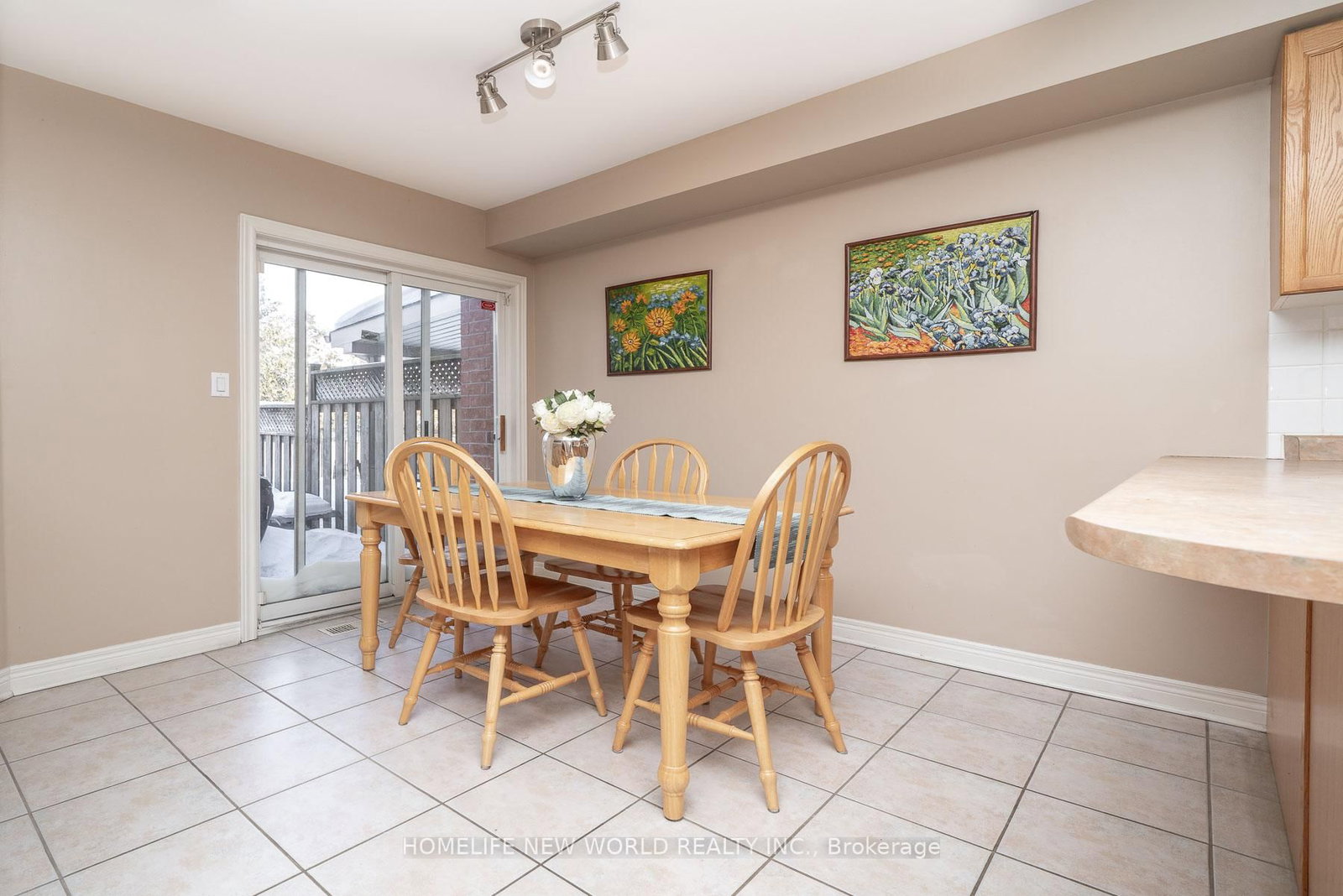 26 Cape Breton Court • Richmond Hill, ON photo 12