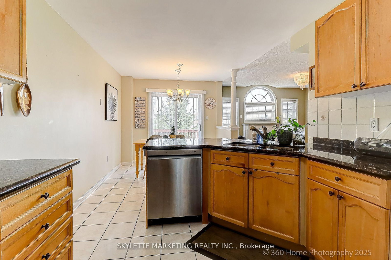 199 Kayla Crescent • Vaughan, ON photo 11