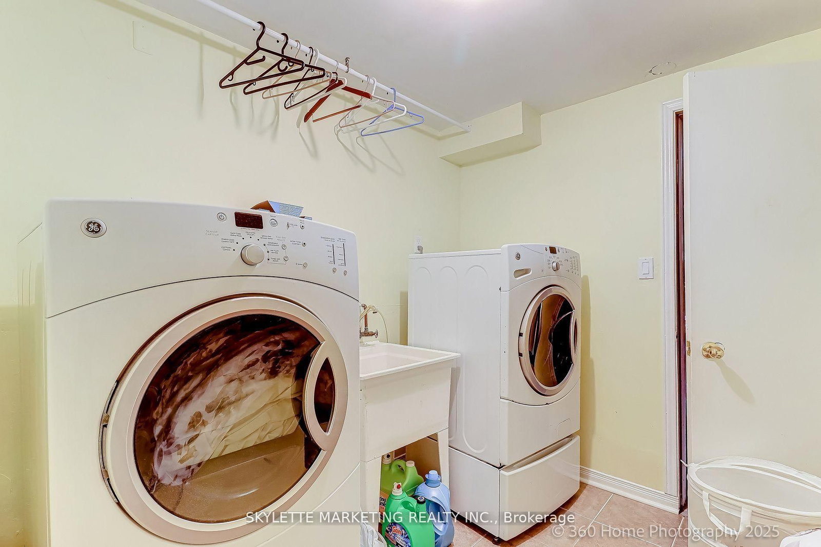 199 Kayla Crescent • Vaughan, ON photo 23
