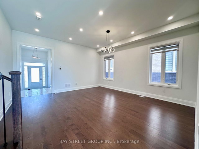 15 BACKHOUSE Drive