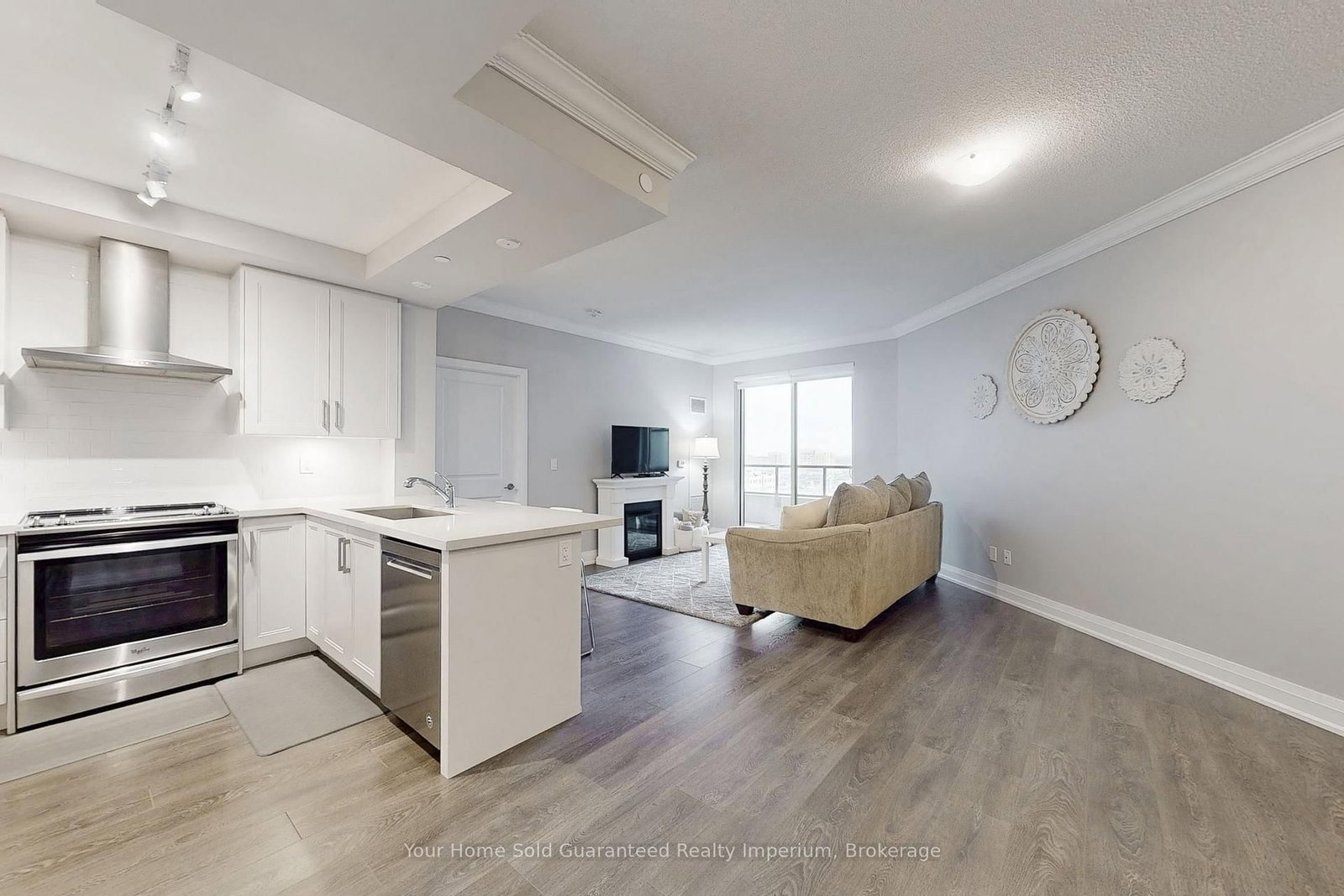 25 Baker Hill Boulevard, Unit 610 - Photo 7