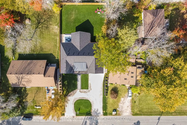 862 Kennedy Road