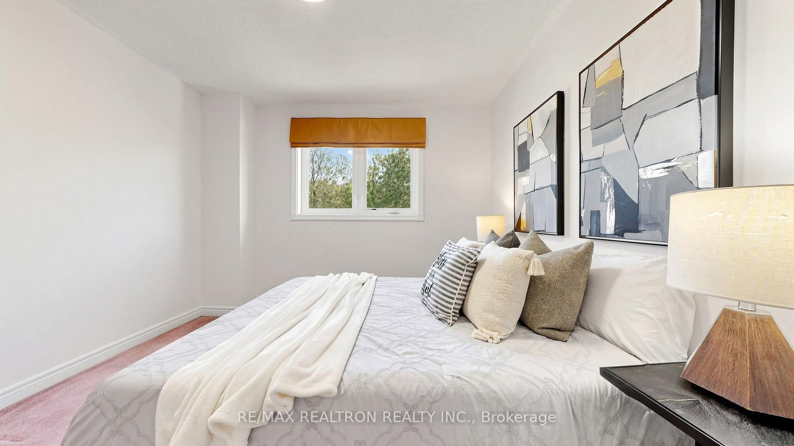 6 Loyal Blue Crescent • Richmond Hill, ON photo 25