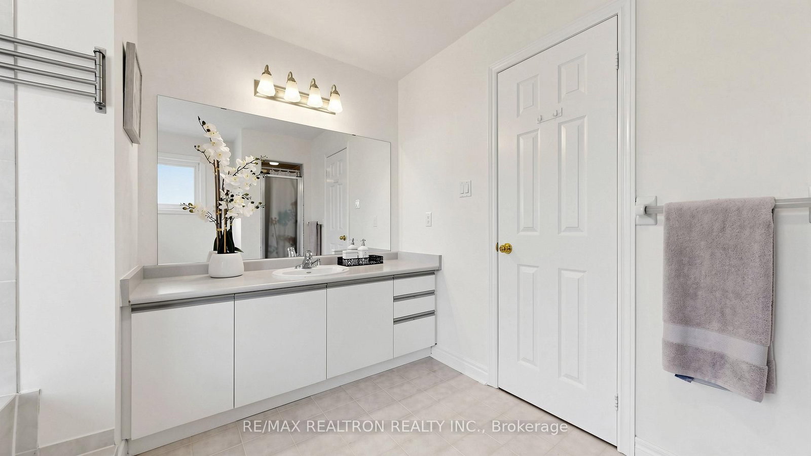6 Loyal Blue Crescent • Richmond Hill, ON photo 29