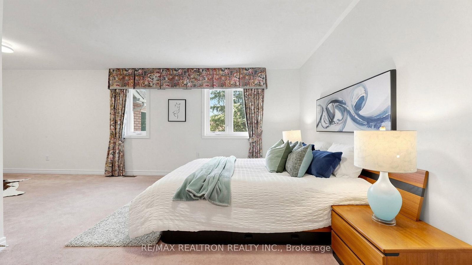 6 Loyal Blue Crescent • Richmond Hill, ON photo 31