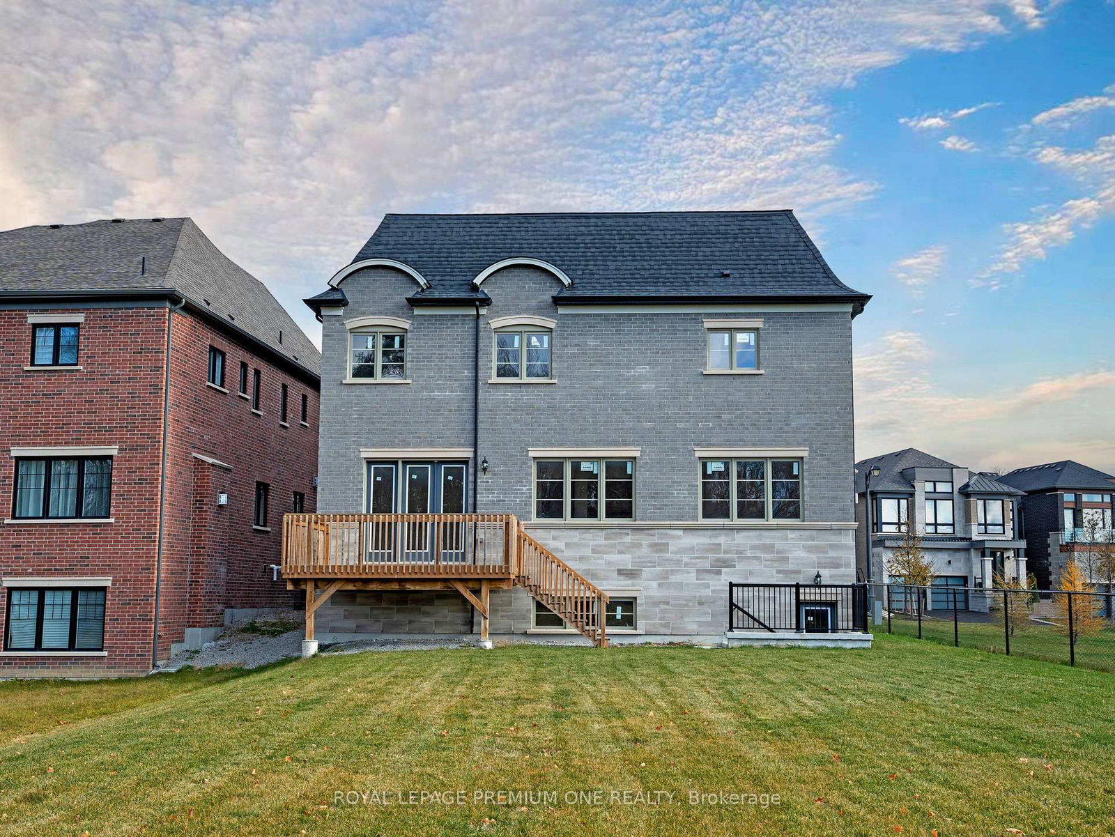 130 Cannes Avenue • Vaughan, ON photo 10