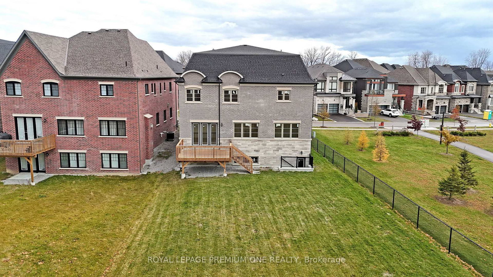130 Cannes Avenue • Vaughan, ON photo 11