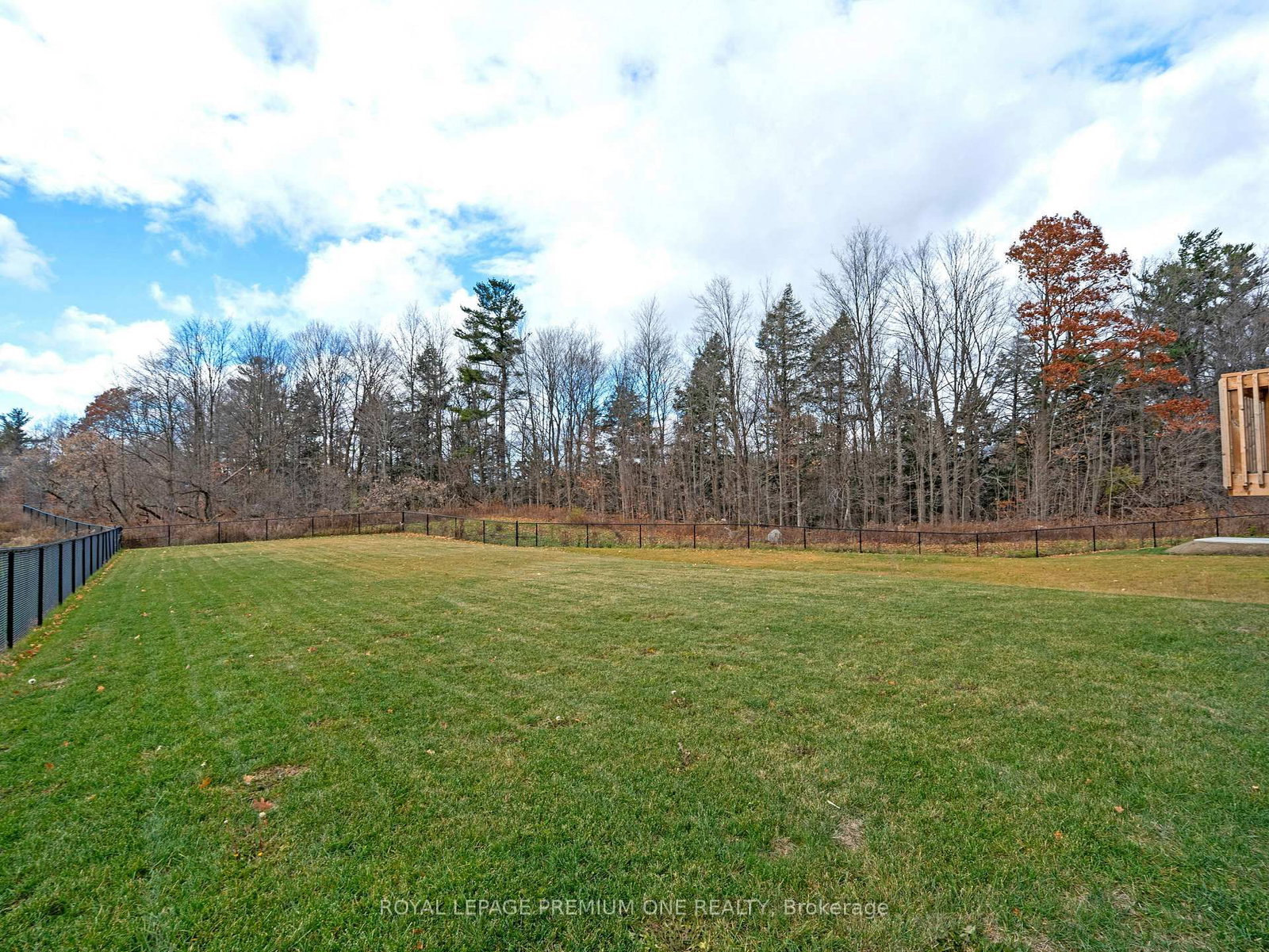 130 Cannes Avenue • Vaughan, ON photo 12