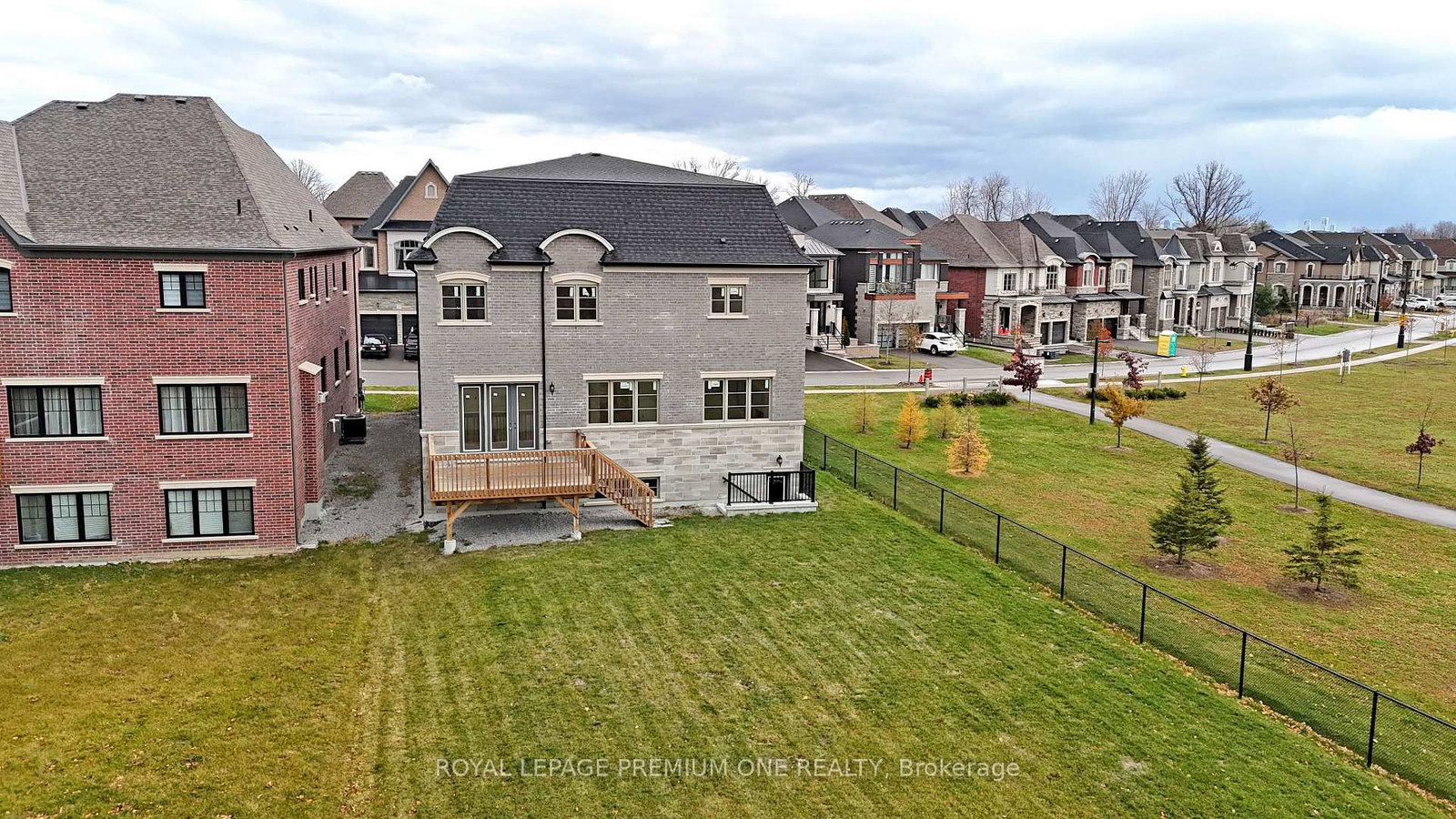130 Cannes Avenue • Vaughan, ON photo 27