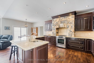 30 Fisher Drive — photo 6