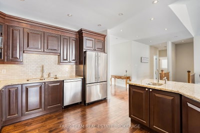 30 Fisher Drive — more photos