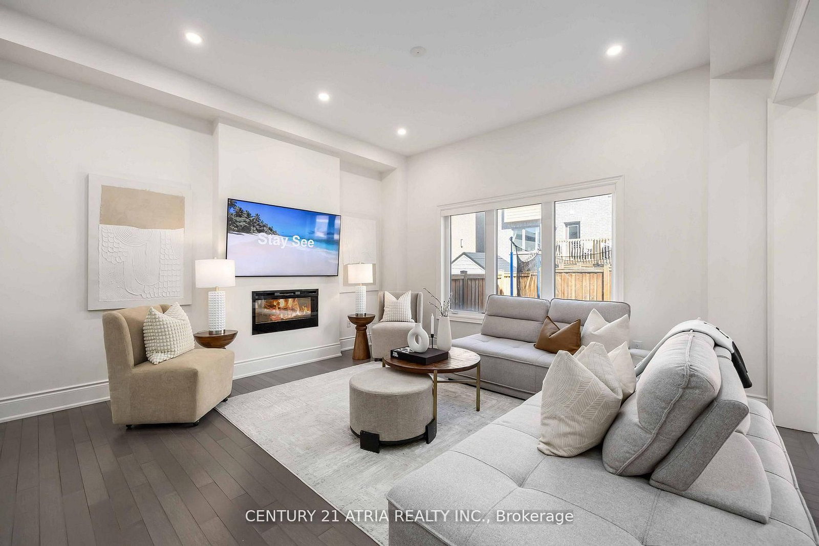 109 Vantage Loop • Newmarket, ON photo 12