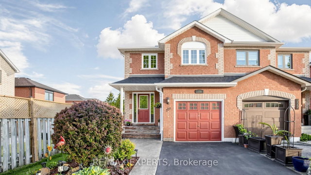 229 Rosanna Crescent