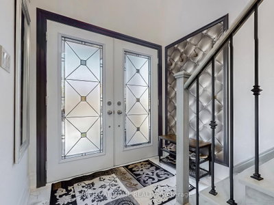 163 Lebovic Campus Drive • Vaughan, ON photo 3