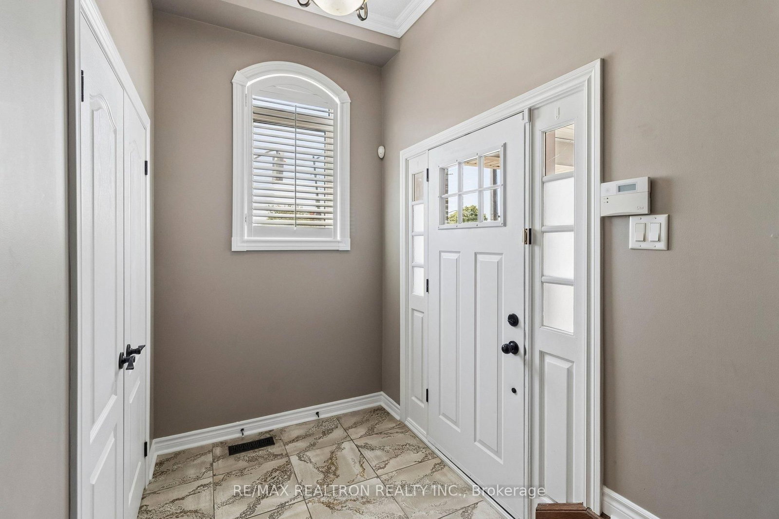 37 Bullock Drive • Markham, ON photo 4