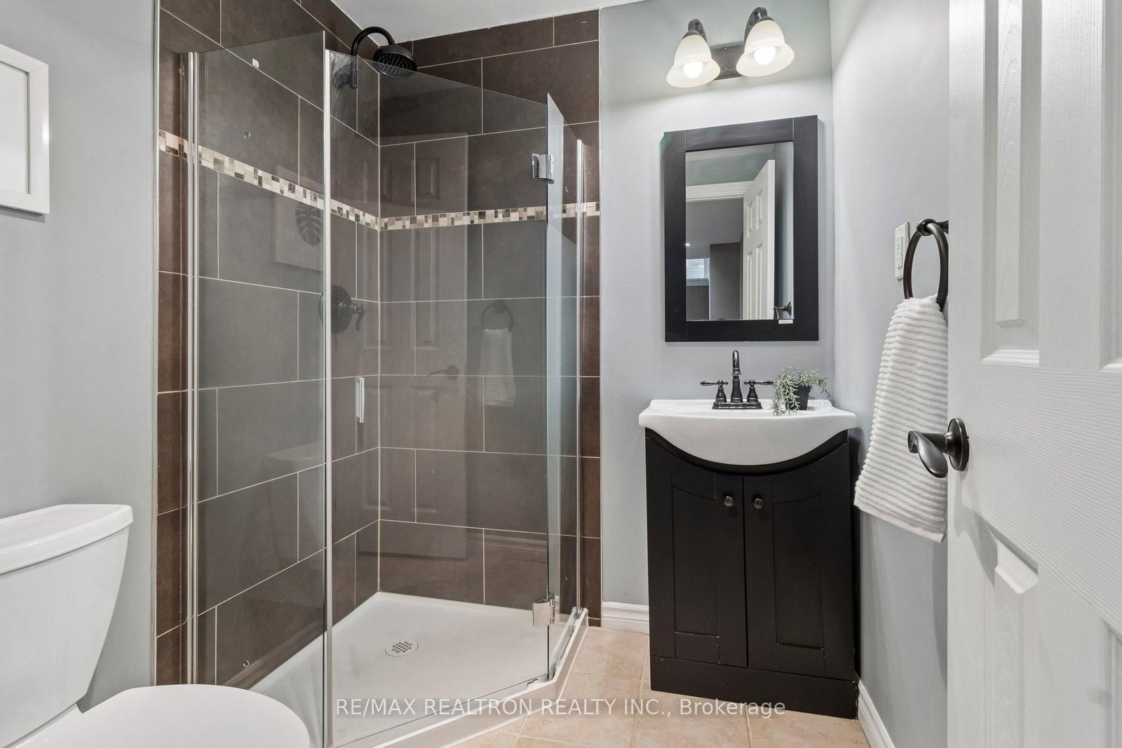 37 Bullock Drive • Markham, ON photo 40