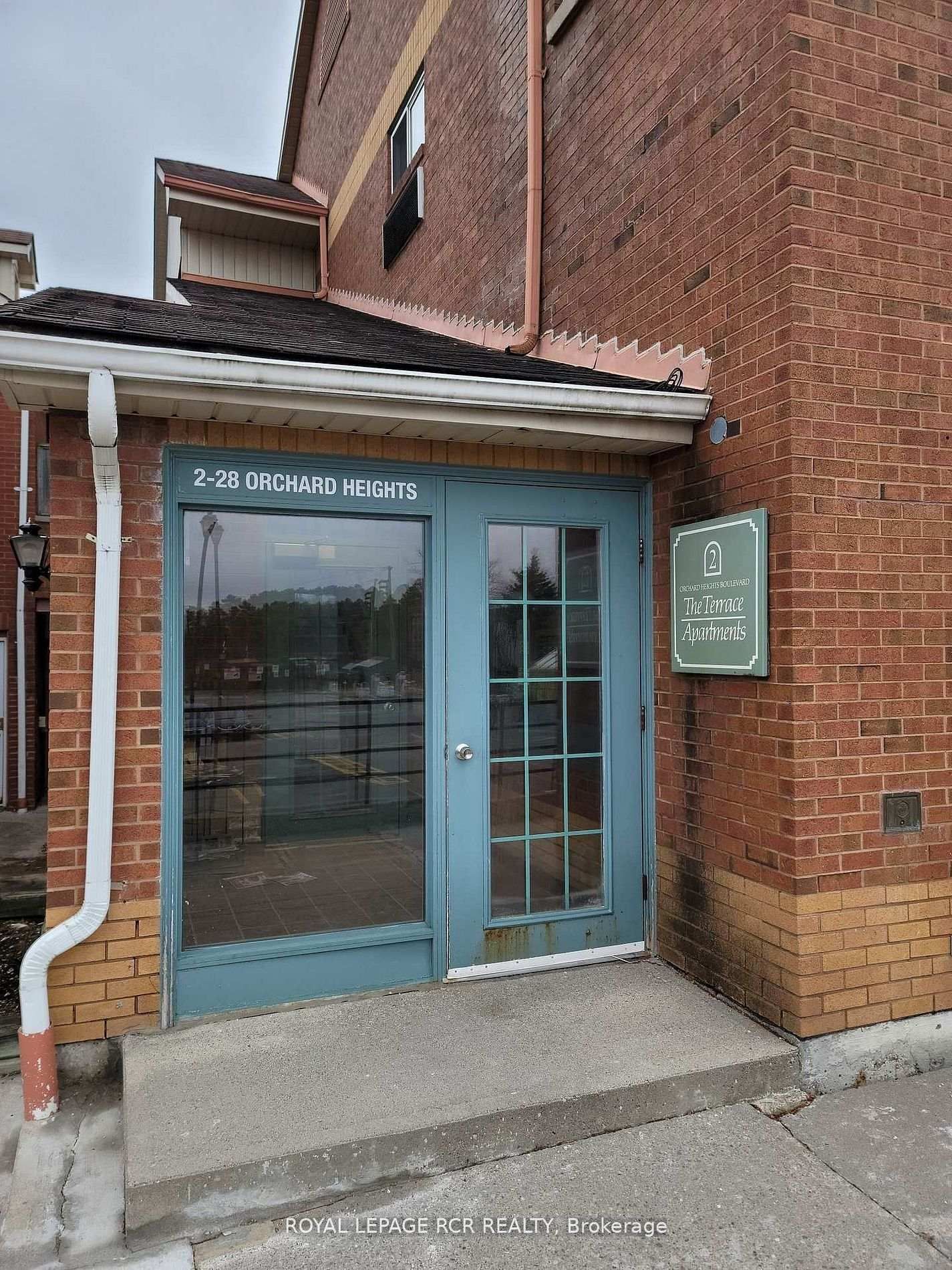 243 - 2 Orchard Heights Boulevard, Aurora 2