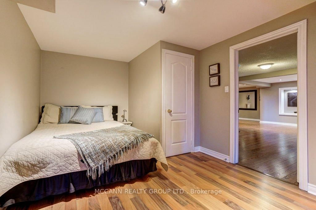 21 Fourth Avenue N - Photo 32