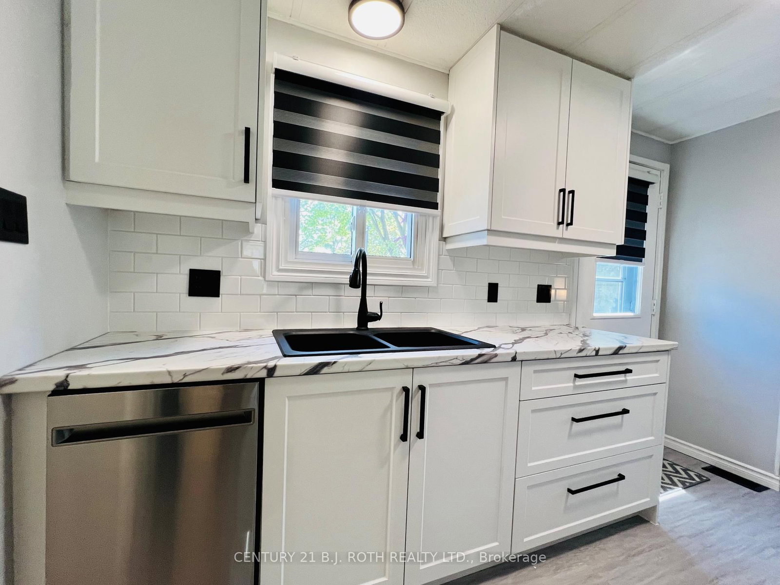 1 Nectarine Court • Innisfil, ON photo 6