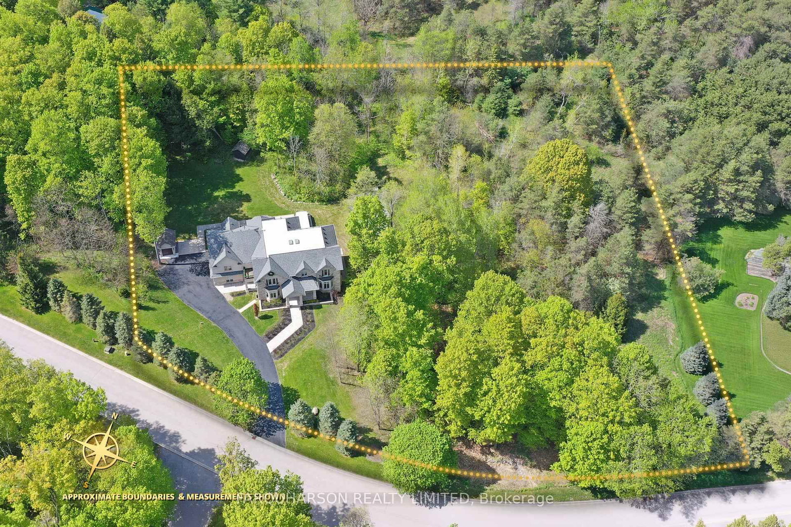 19 Glenhill Trail • Whitchurch-Stouffville, ON photo 30